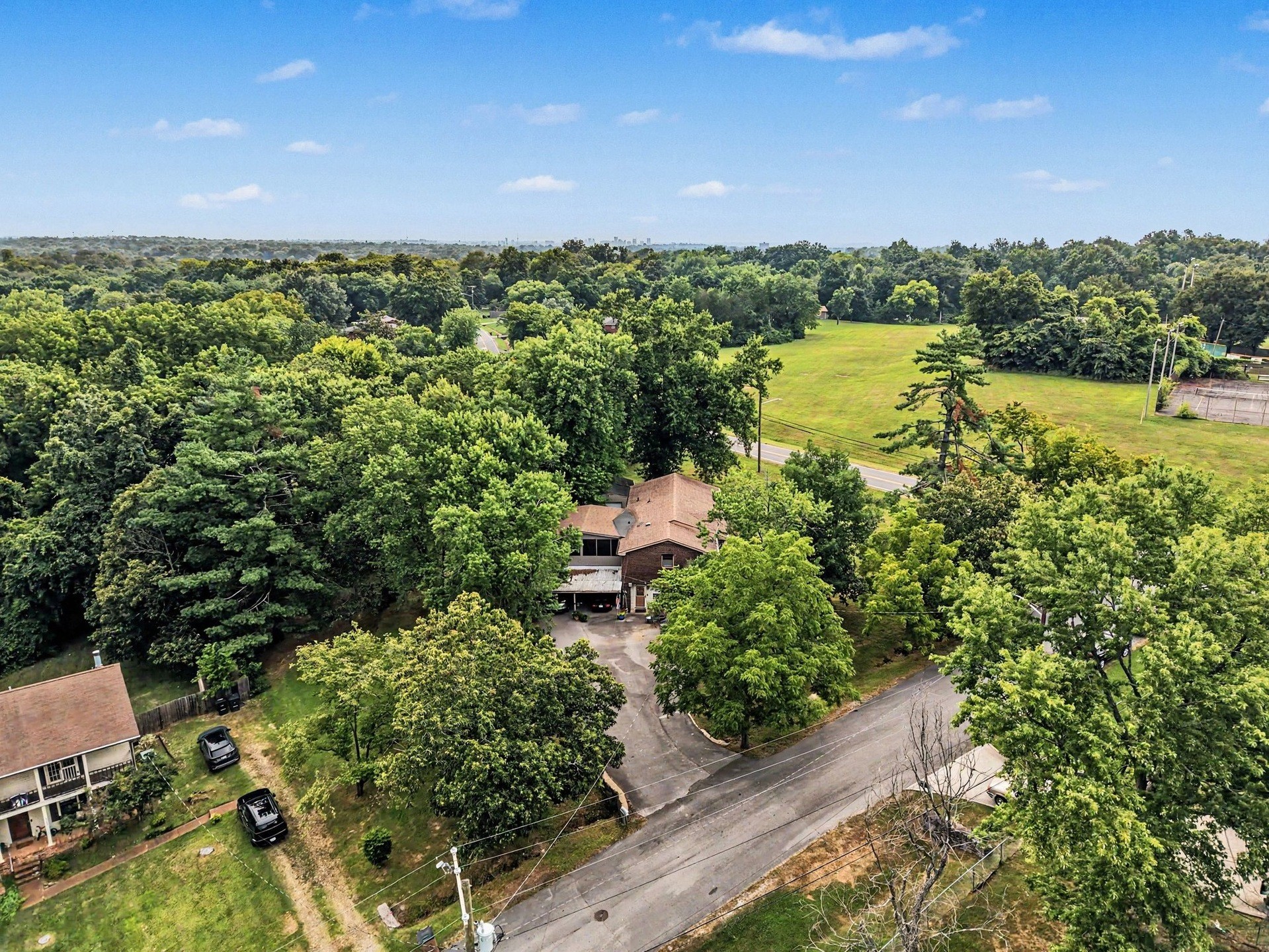 5001 Wilkerson Dr