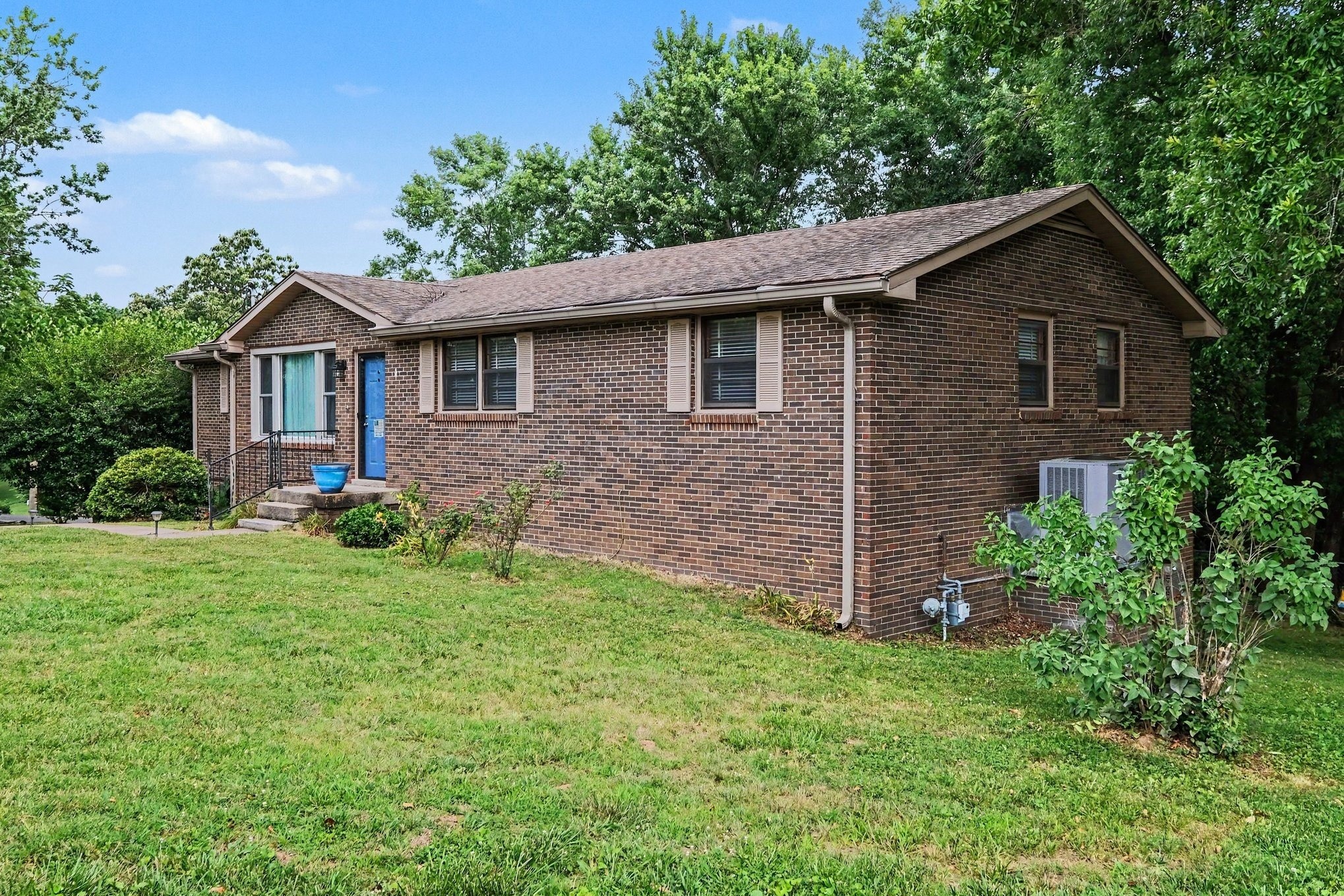 5001 Wilkerson Dr