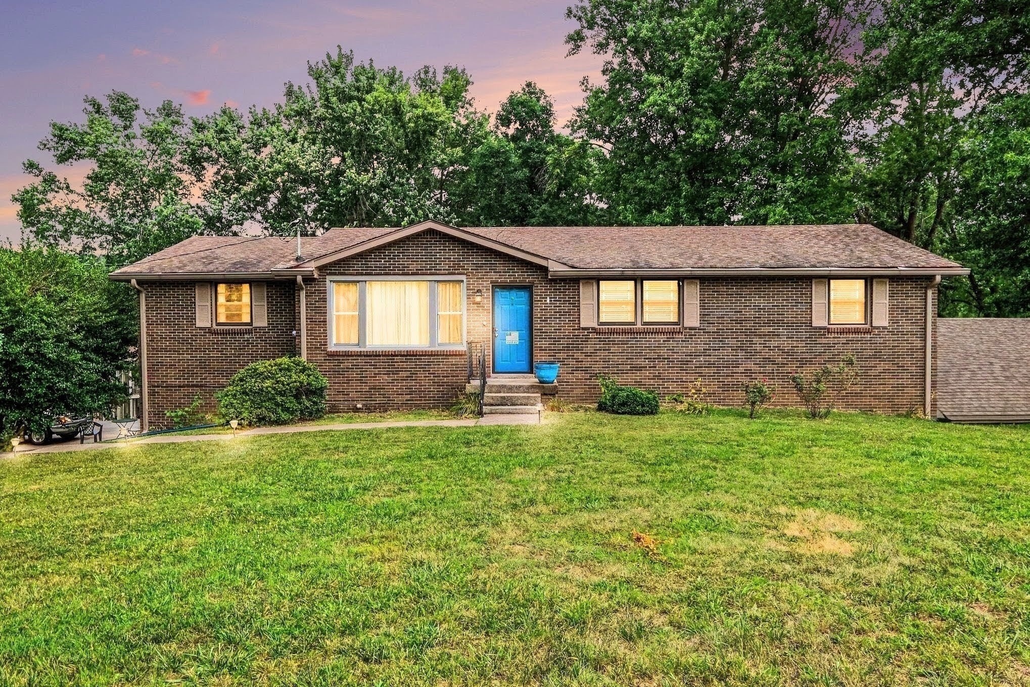 5001 Wilkerson Dr
