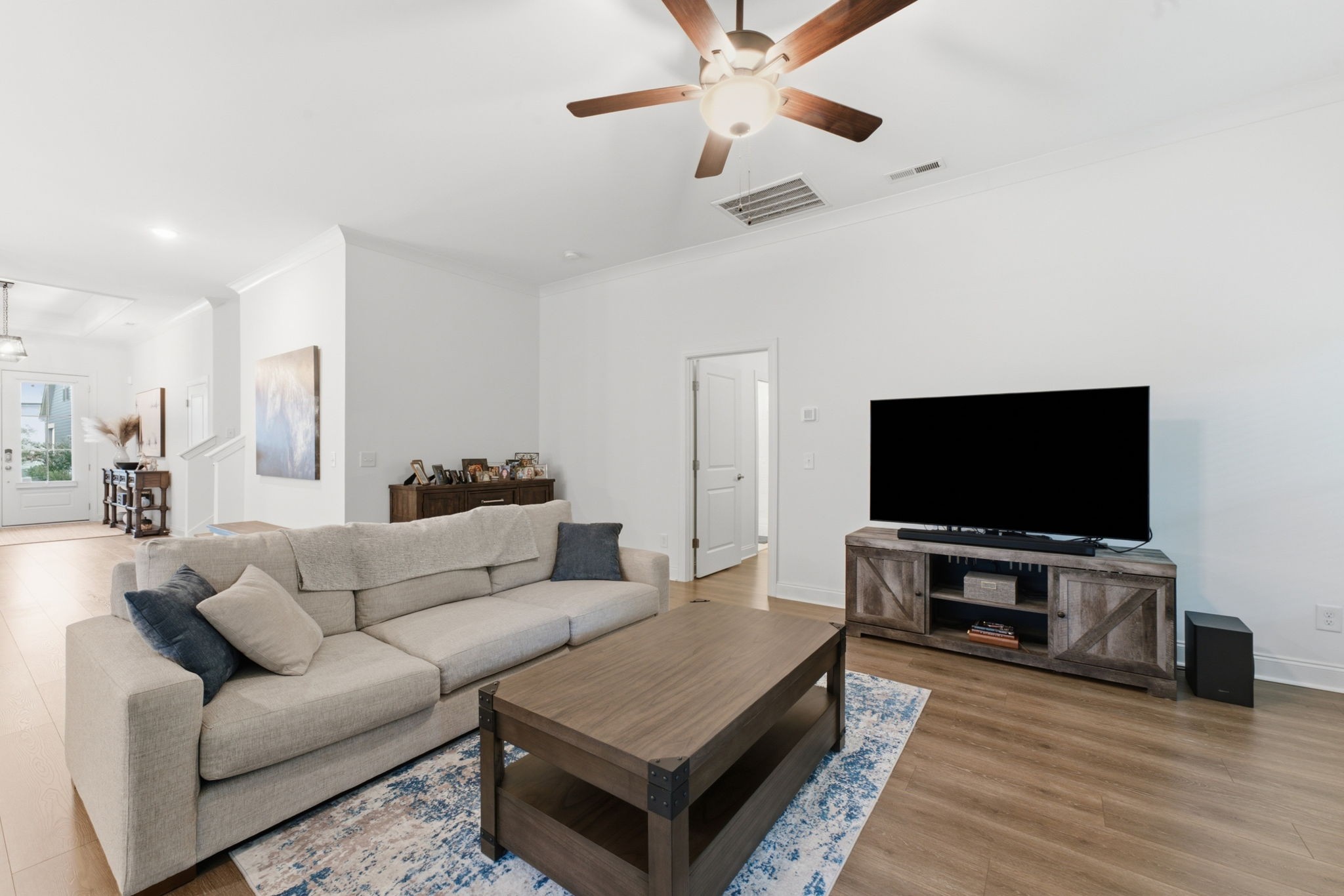 3631 Jacaranda Lane