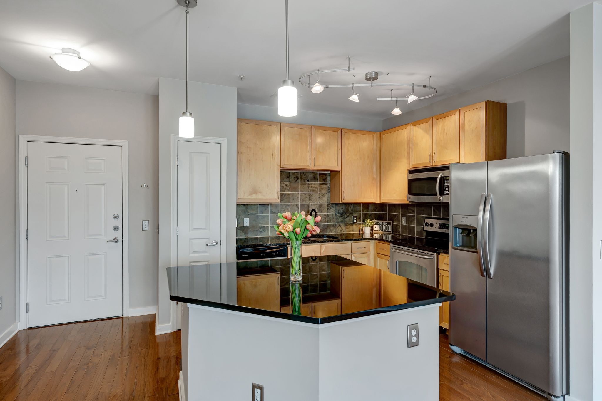 3000 Vanderbilt Pl Unit: 243