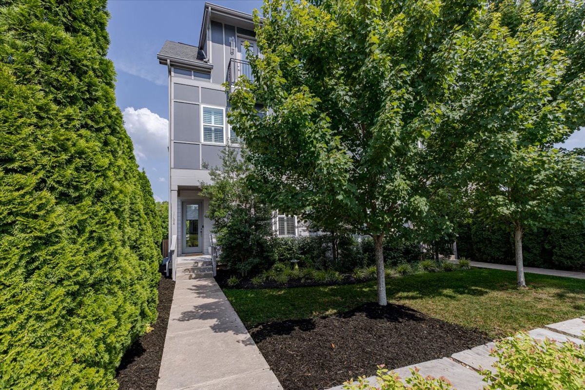 130A Rains Ave