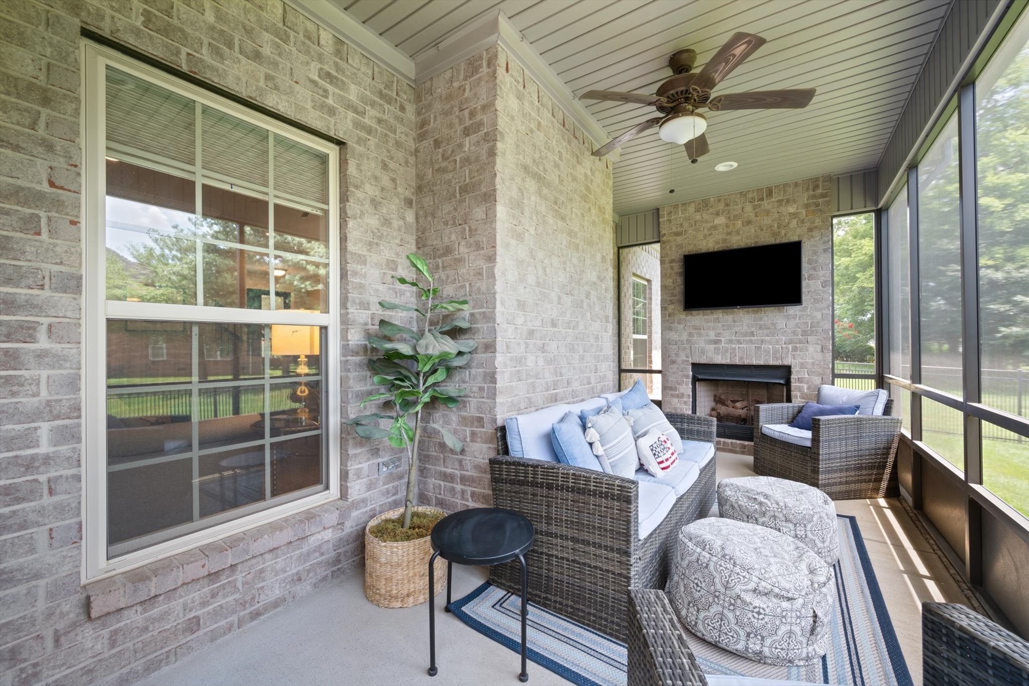 730 Dallas Ct