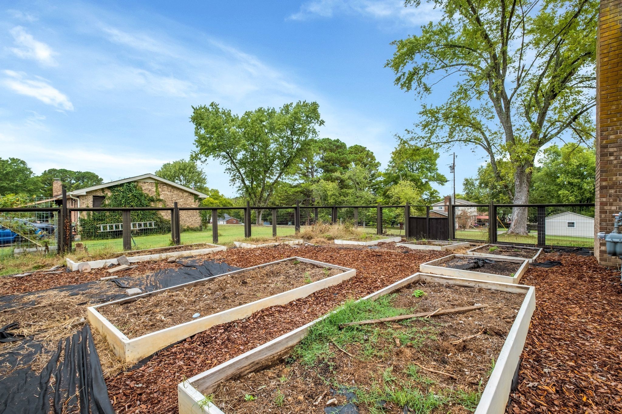 622 Oakwood Ter