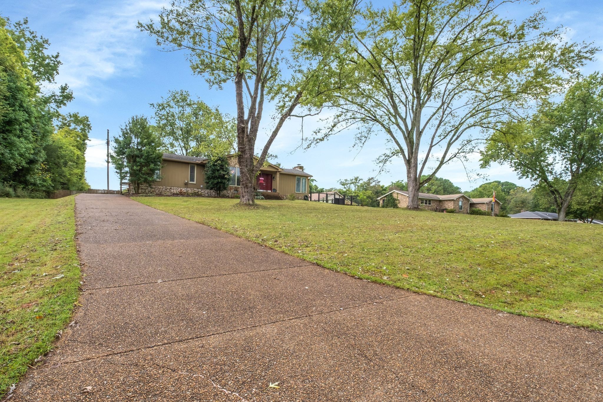 622 Oakwood Ter