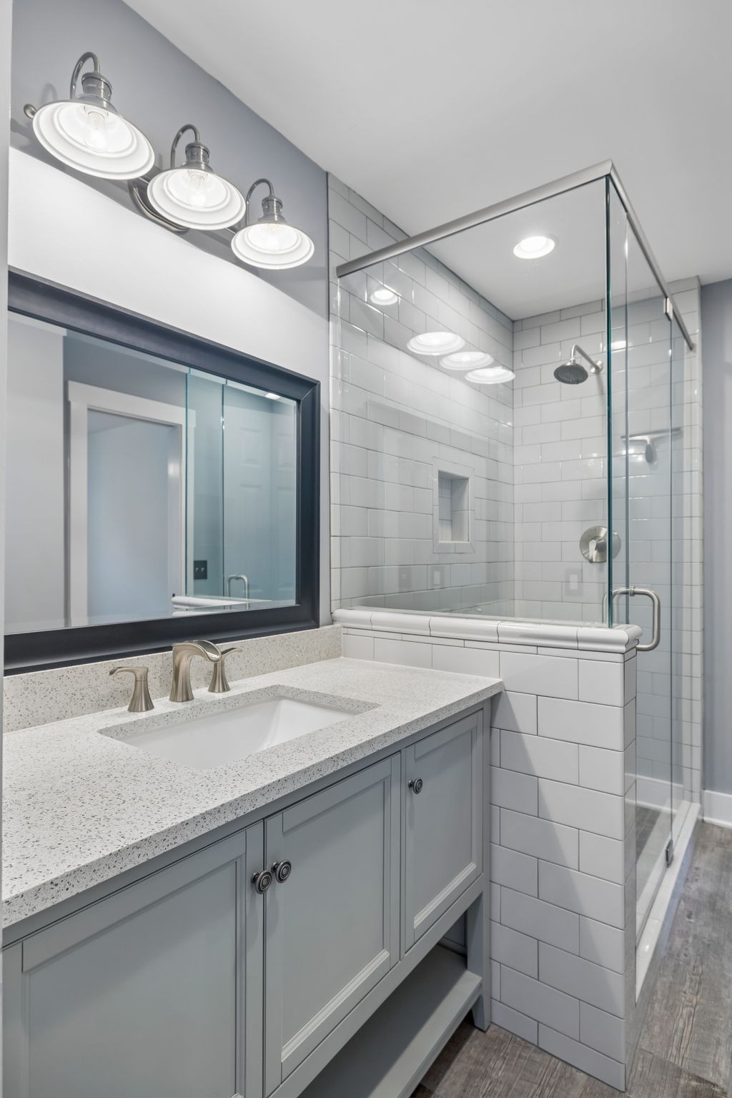 200 N Royal Oaks Blvd Unit: E1