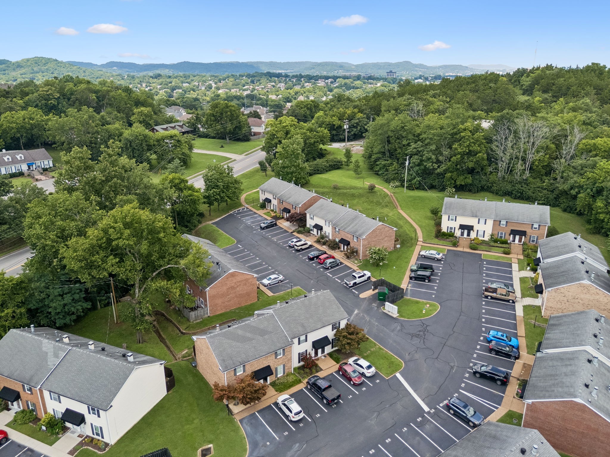200 N Royal Oaks Blvd Unit: E1