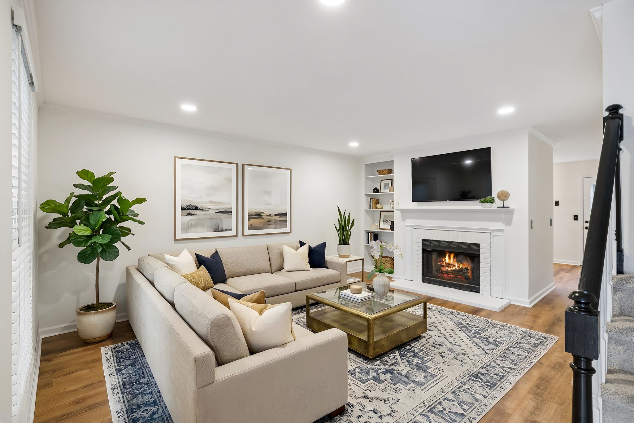 200 N Royal Oaks Blvd Unit: E1