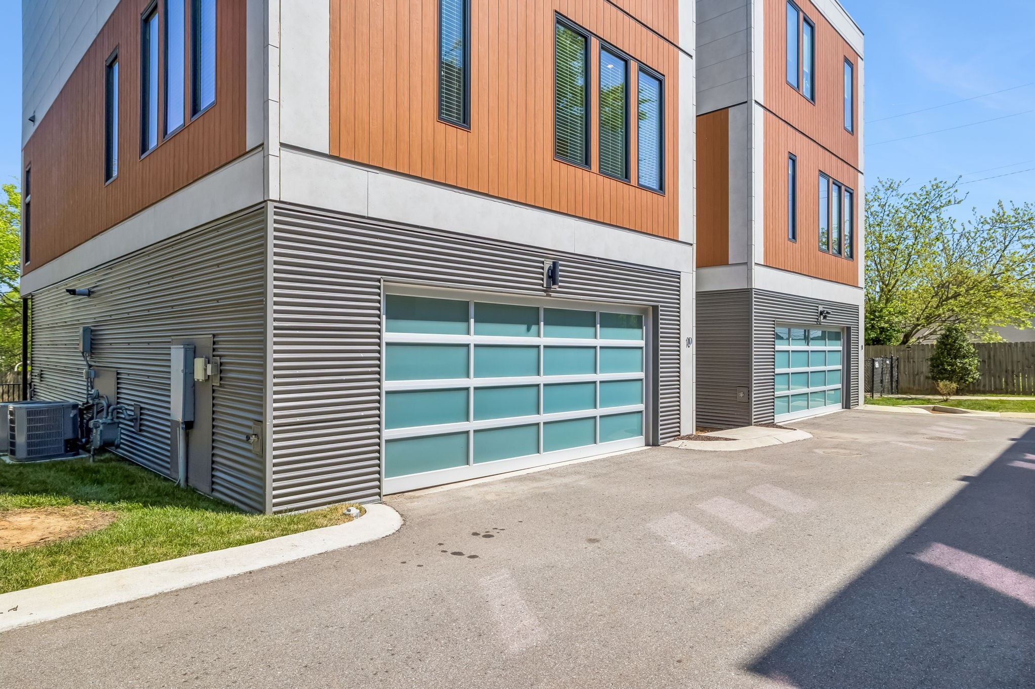 110 Oceola Ave Unit: 10