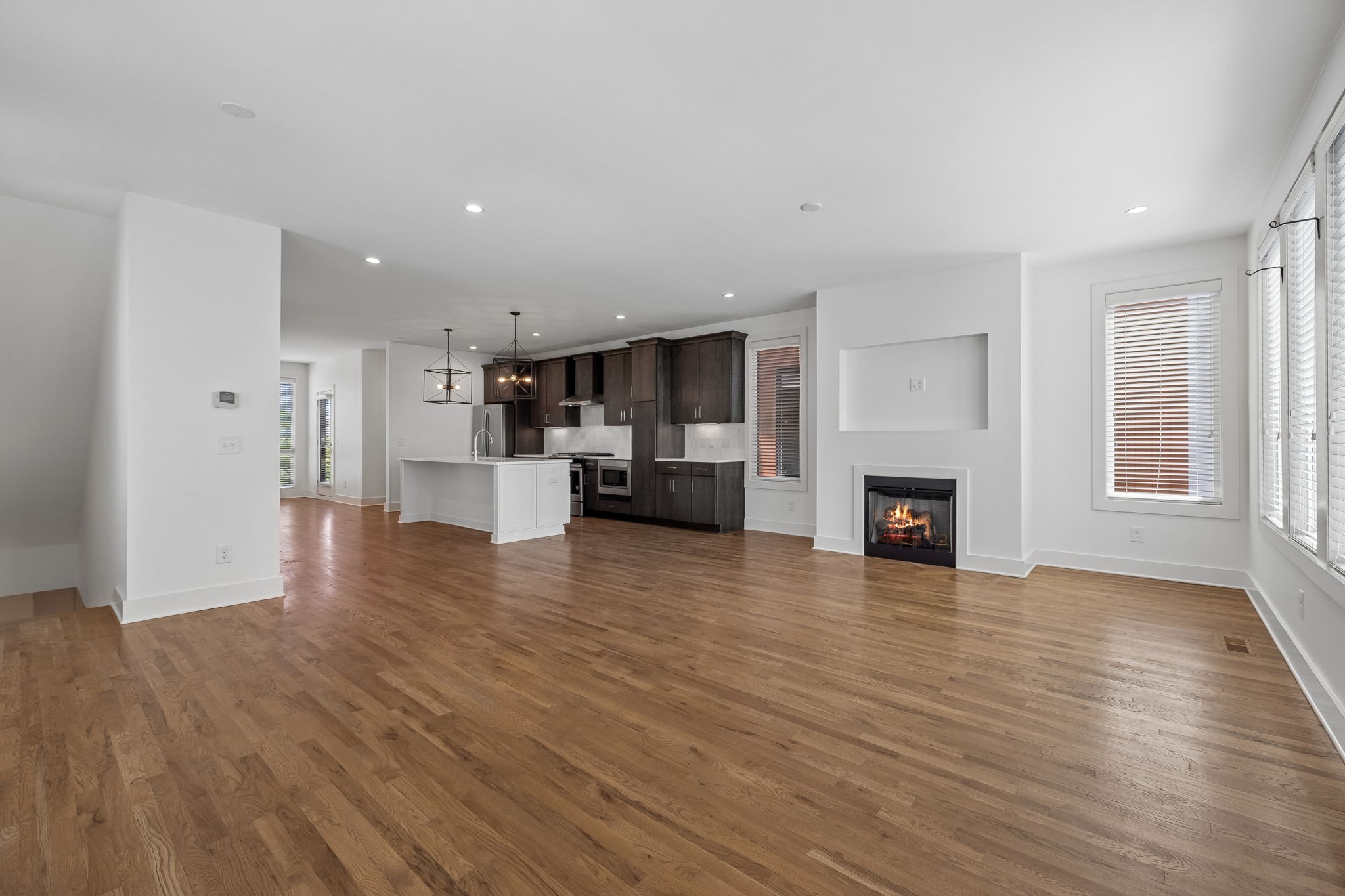110 Oceola Ave Unit: 10