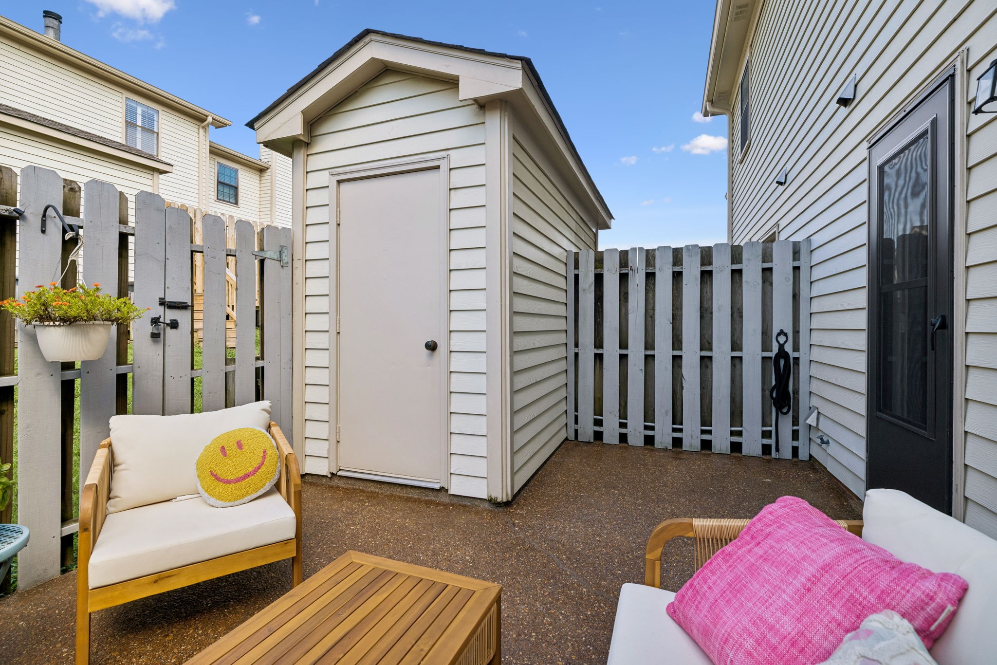 917 Brentwood Pt