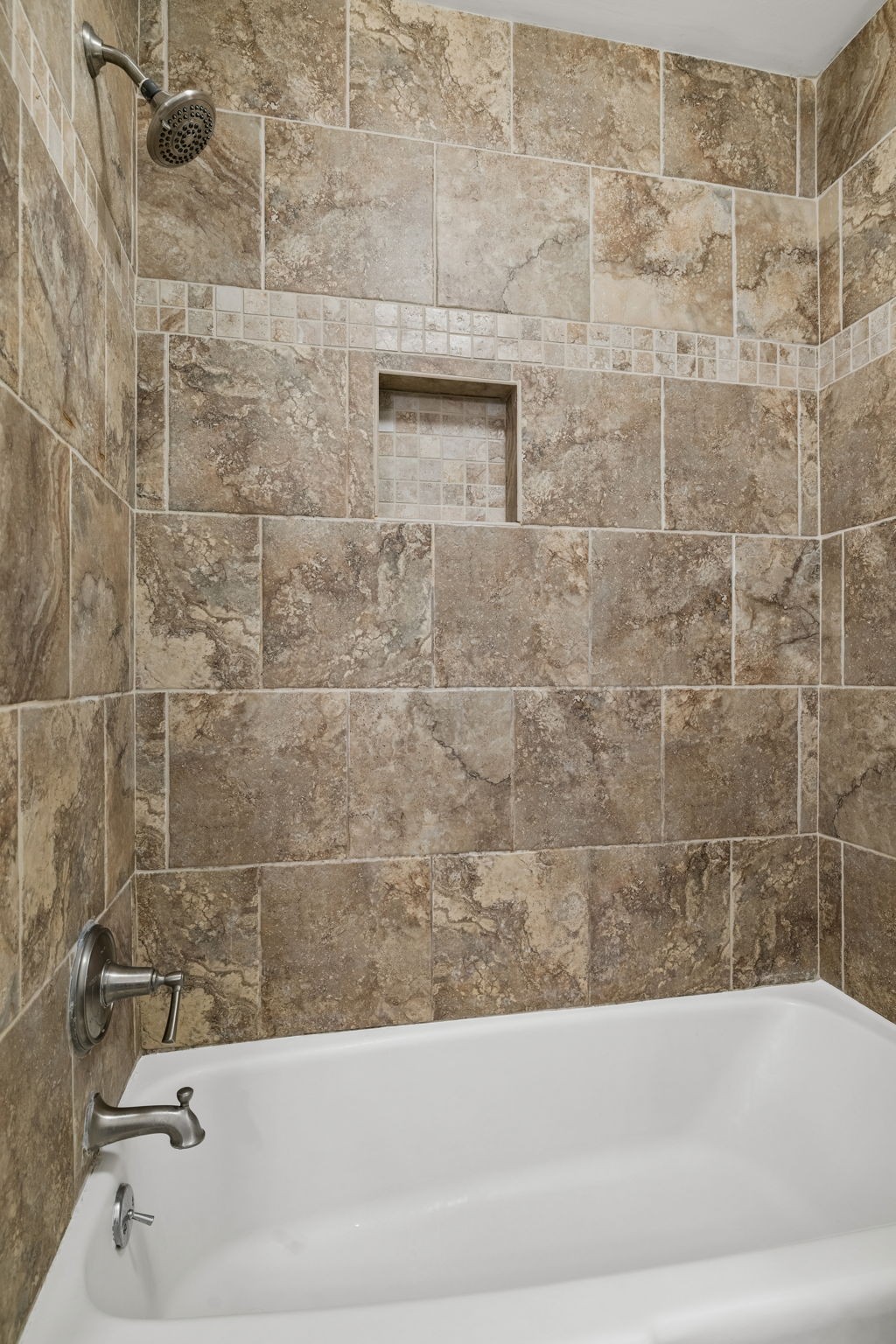 917 Brentwood Pt
