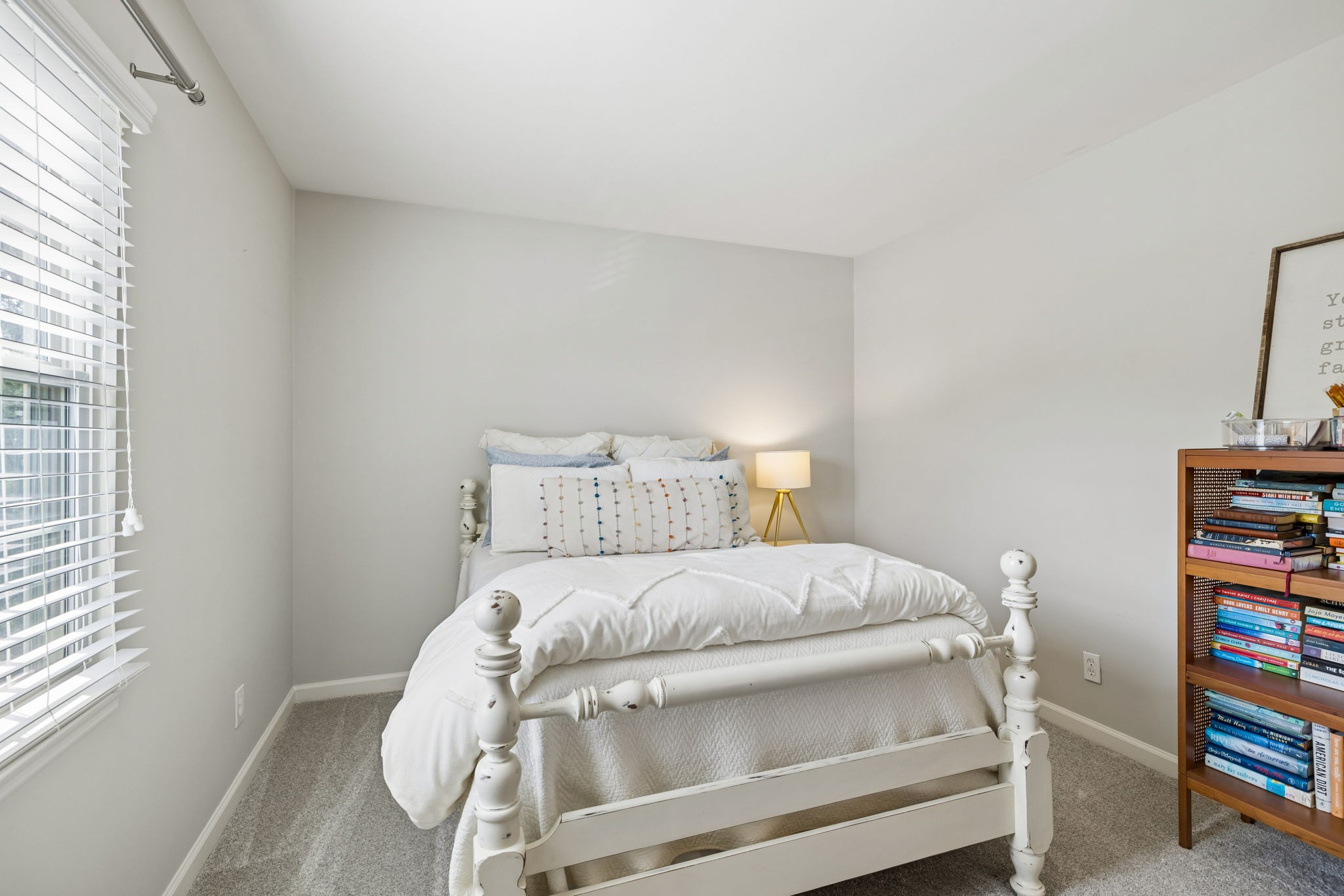 917 Brentwood Pt