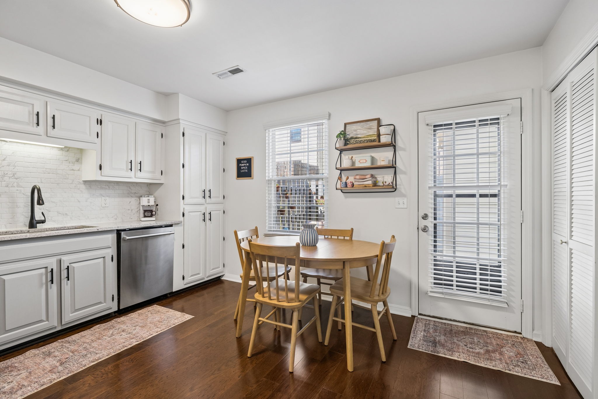 917 Brentwood Pt