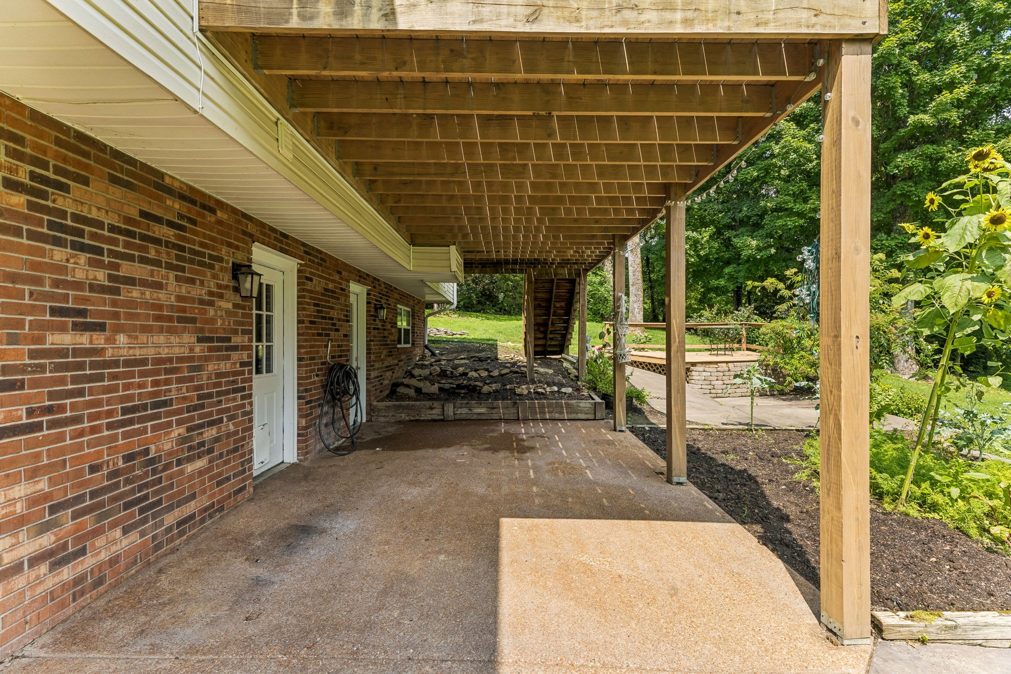 2024 Big Oak Dr