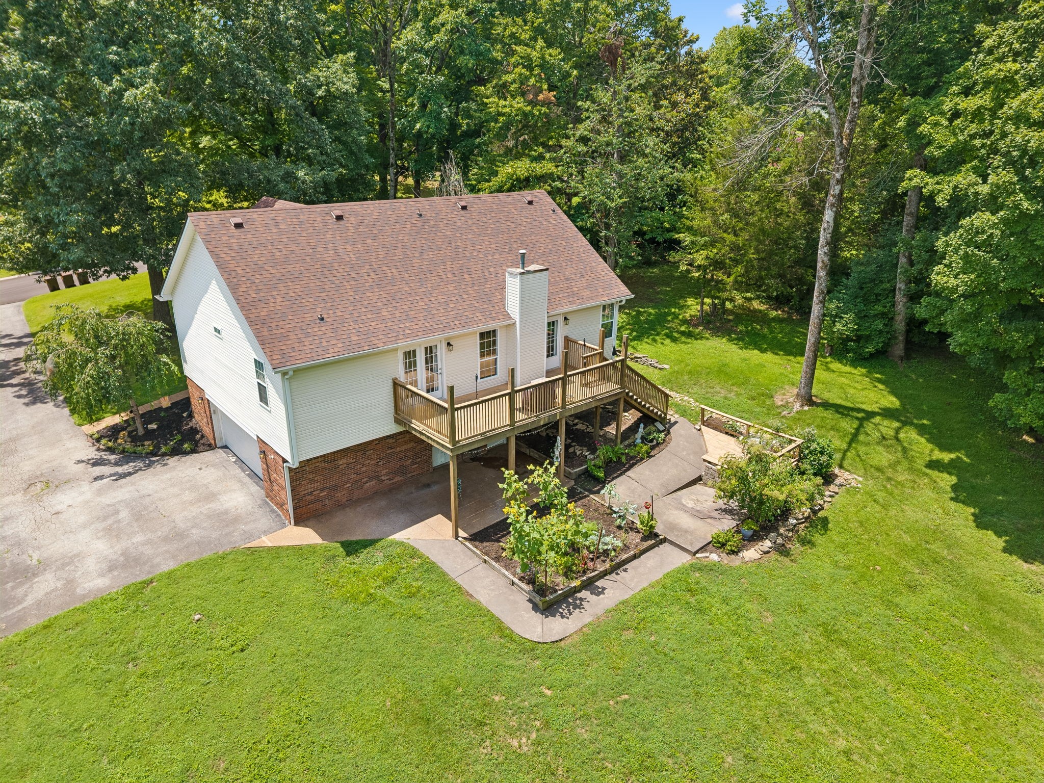 2024 Big Oak Dr