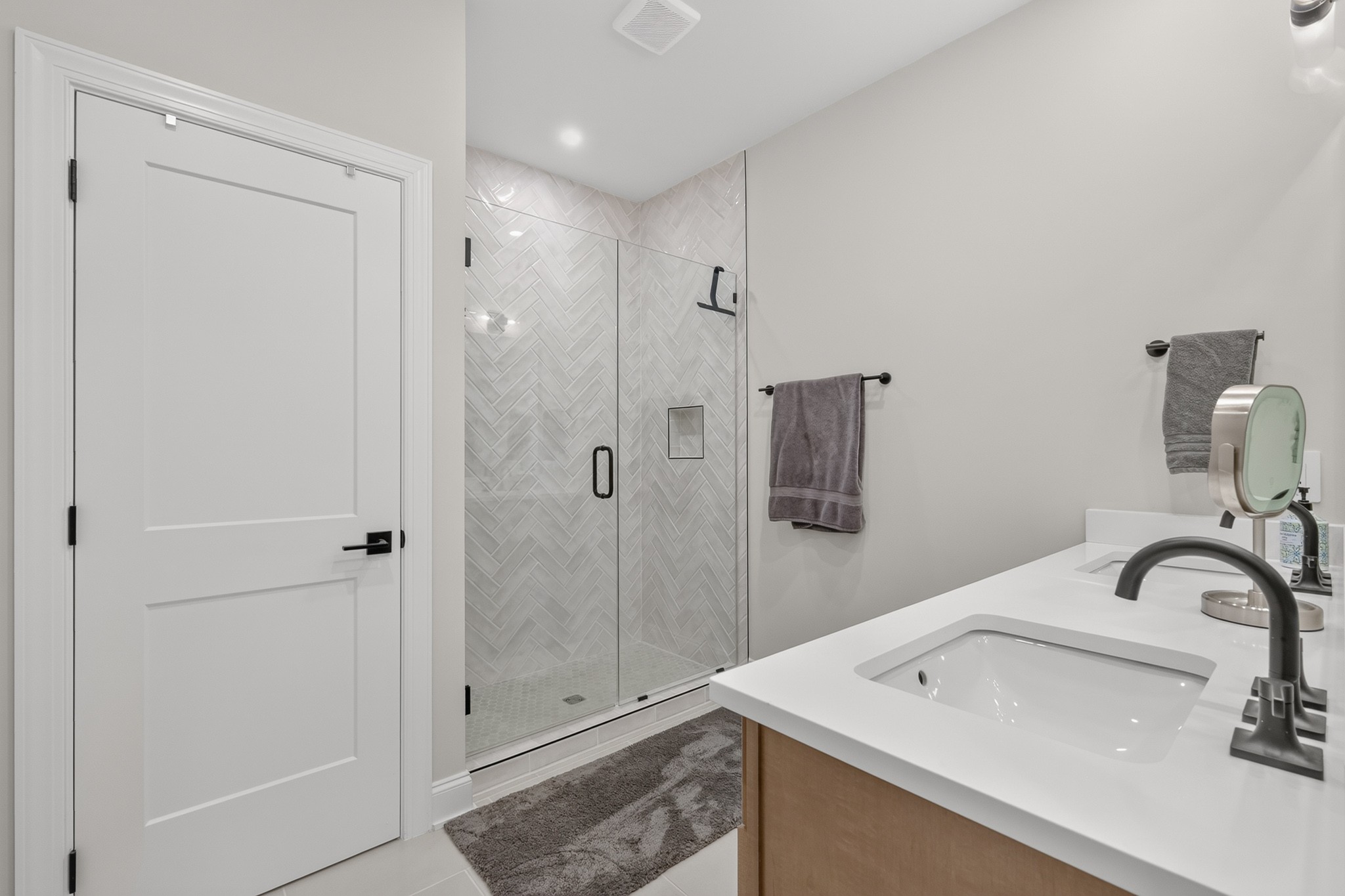 2615 Wilkinson Pike Unit: 1001