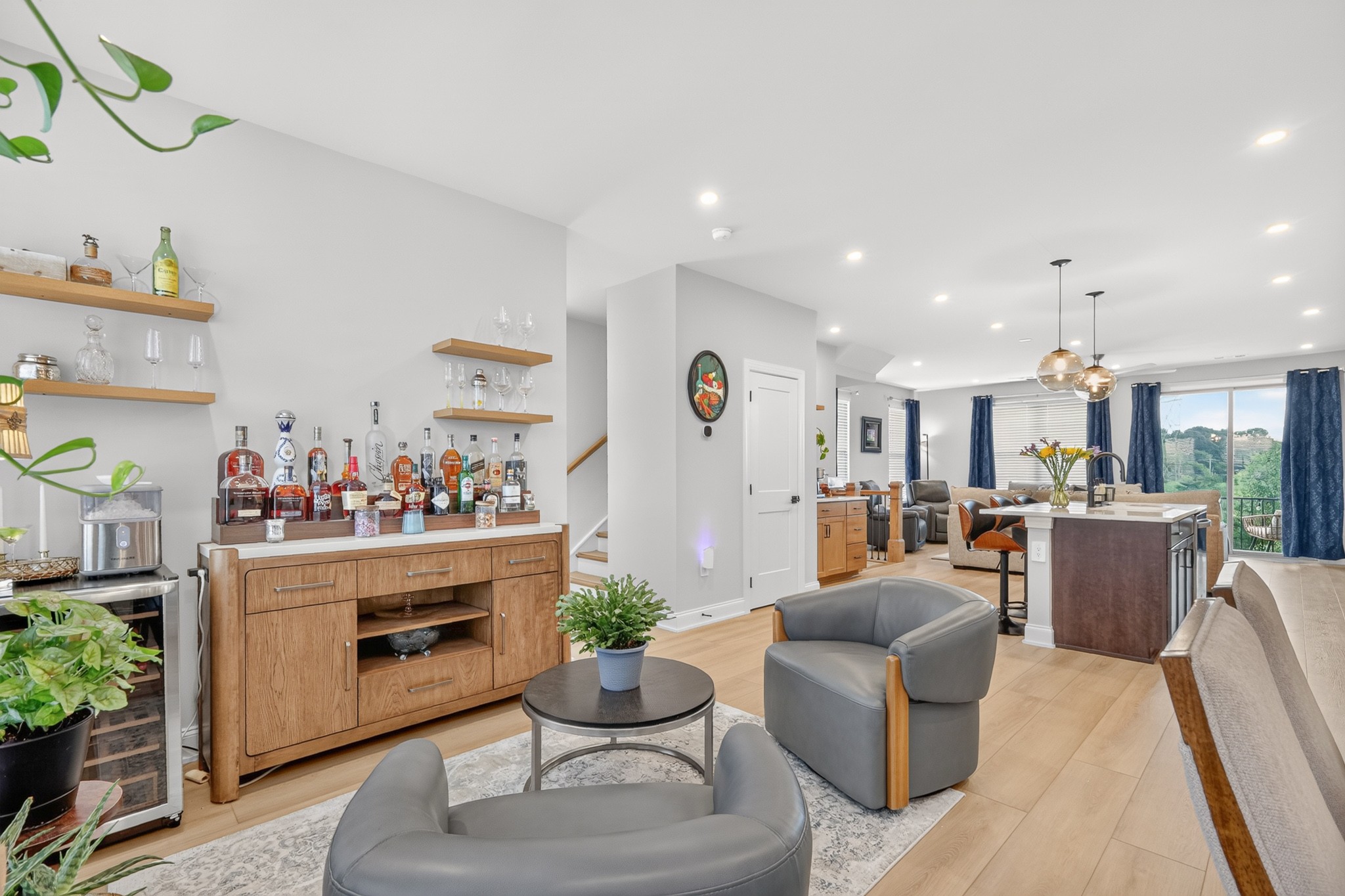 2615 Wilkinson Pike Unit: 1001