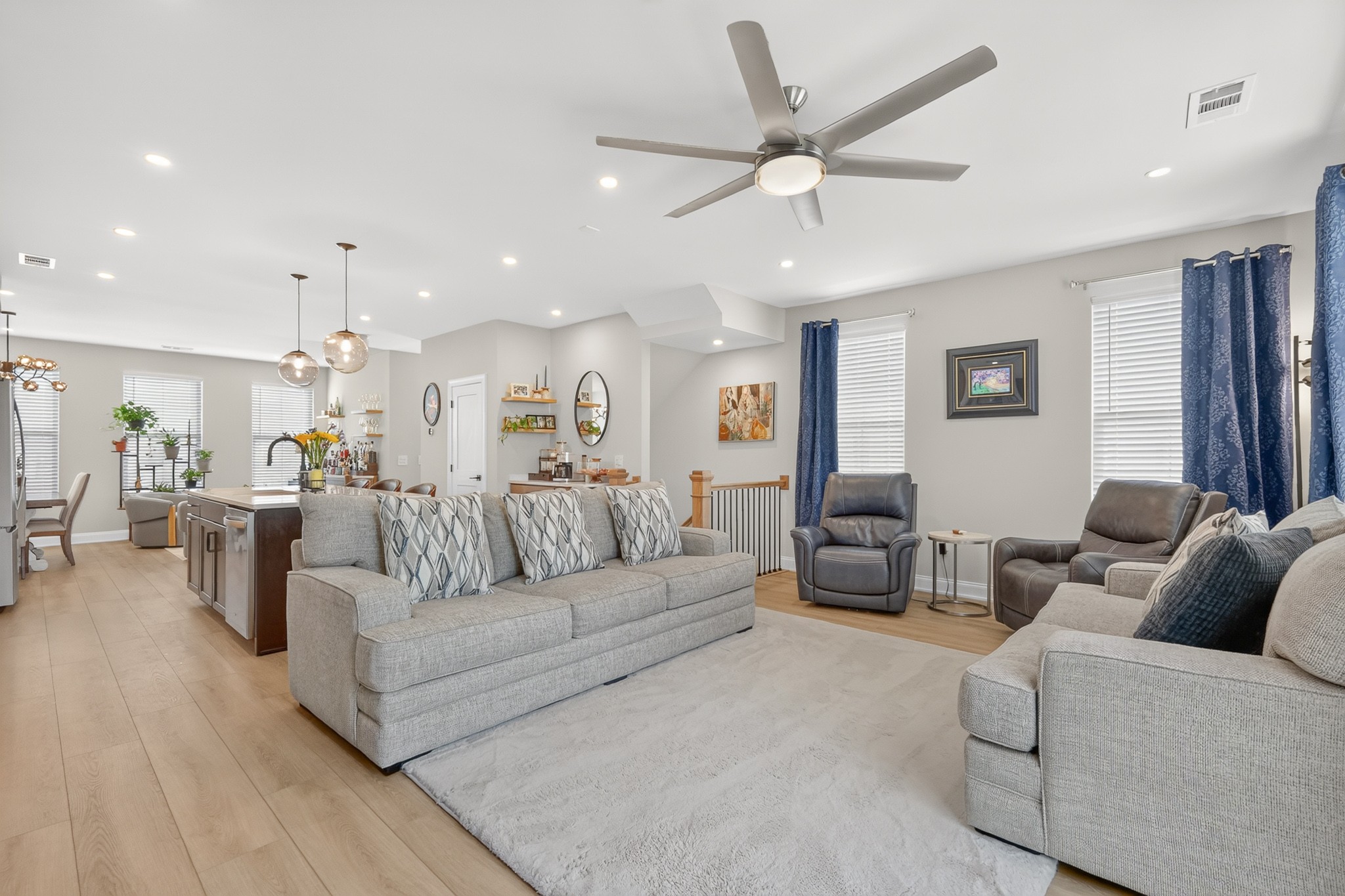 2615 Wilkinson Pike Unit: 1001