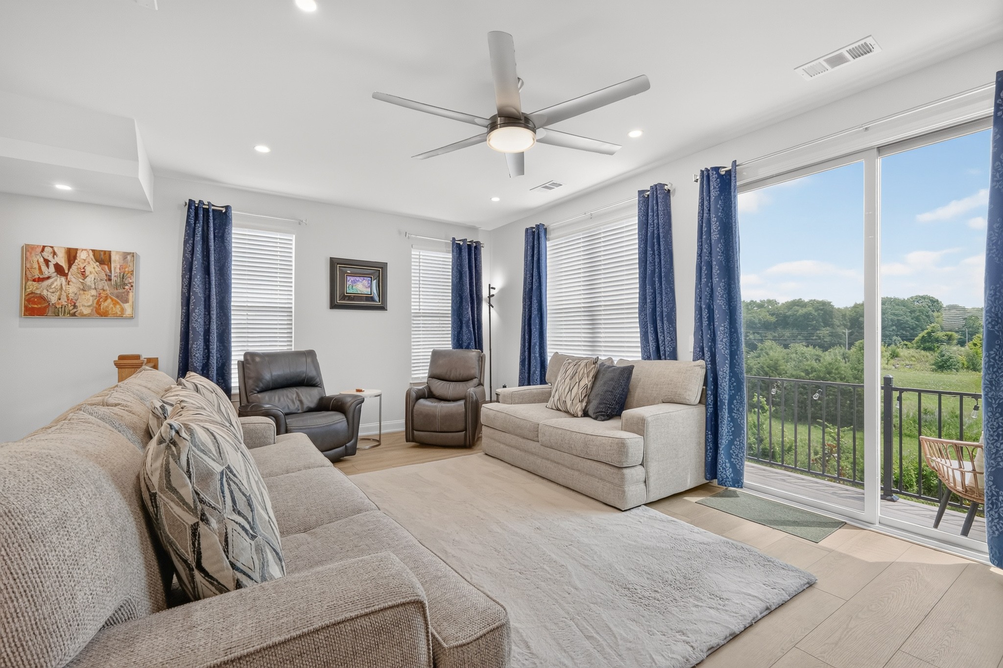 2615 Wilkinson Pike Unit: 1001