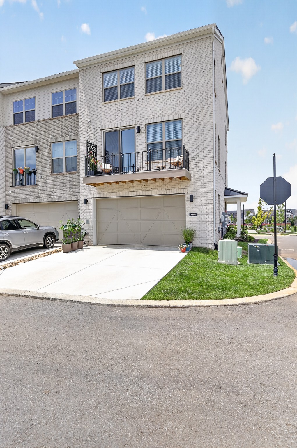 2615 Wilkinson Pike Unit: 1001