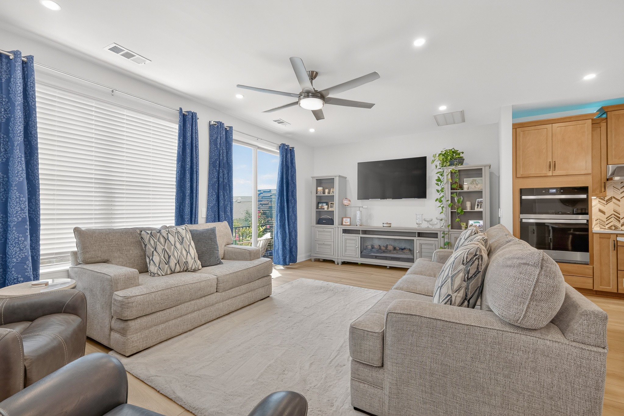 2615 Wilkinson Pike Unit: 1001