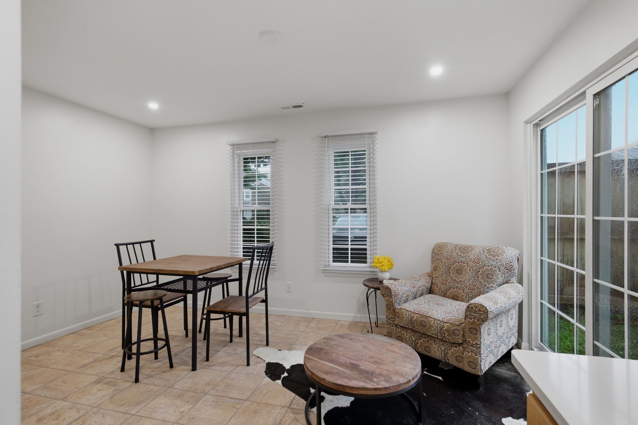 1408 Granville Rd