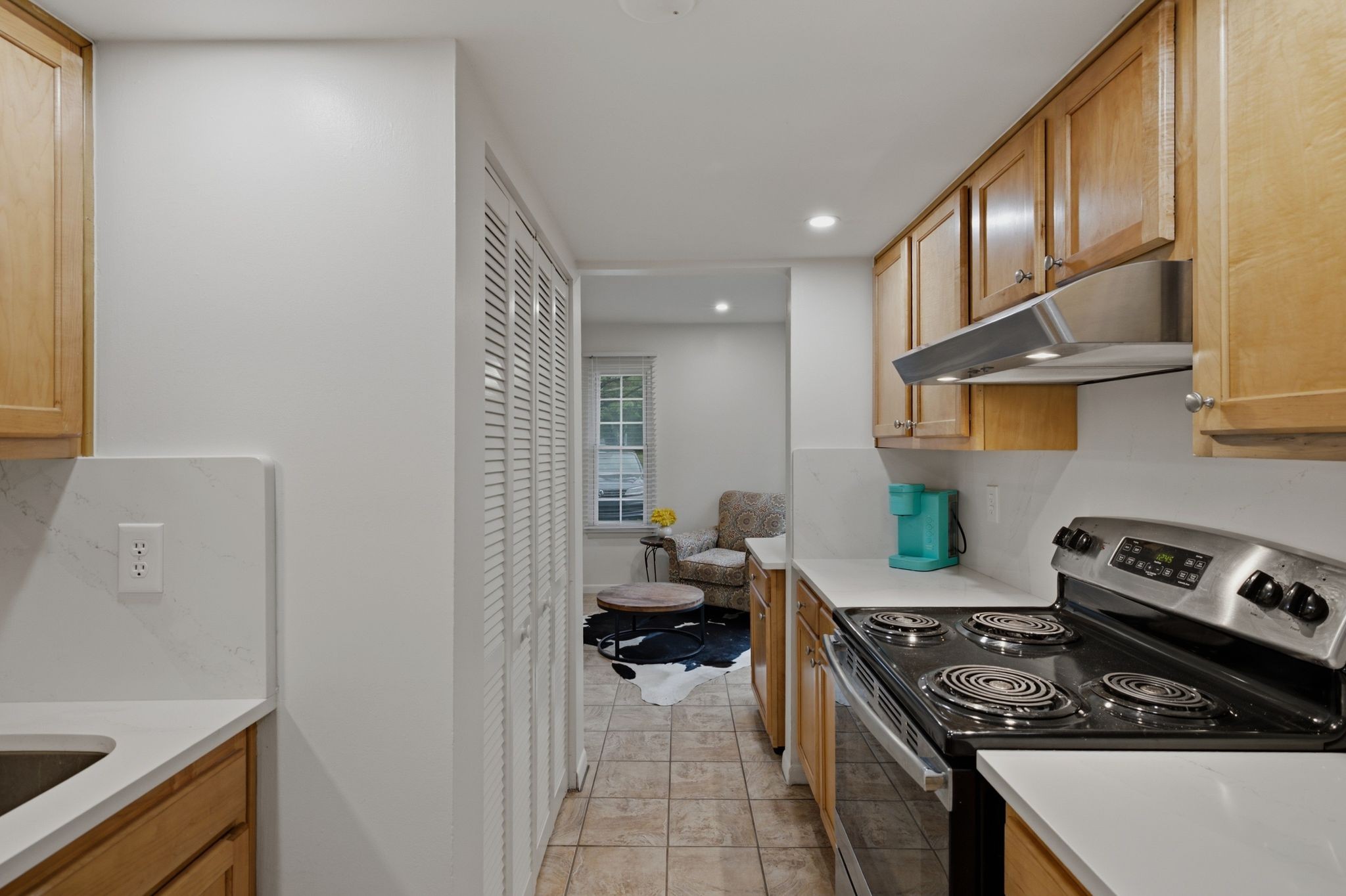 1408 Granville Rd