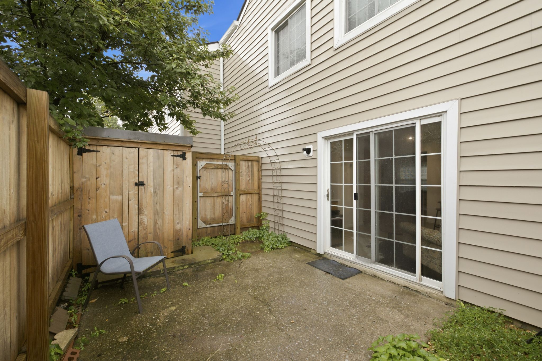 1408 Granville Rd