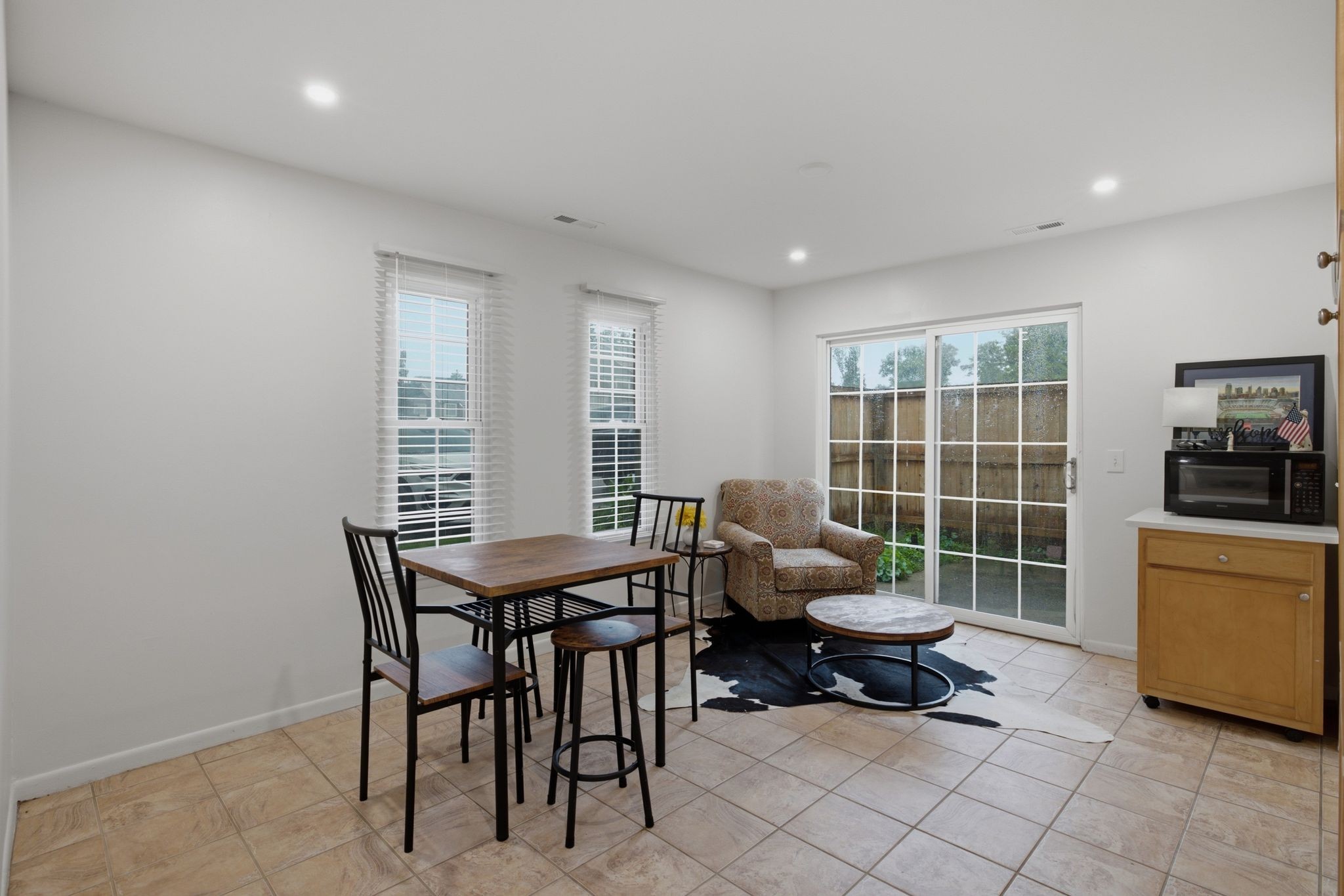 1408 Granville Rd