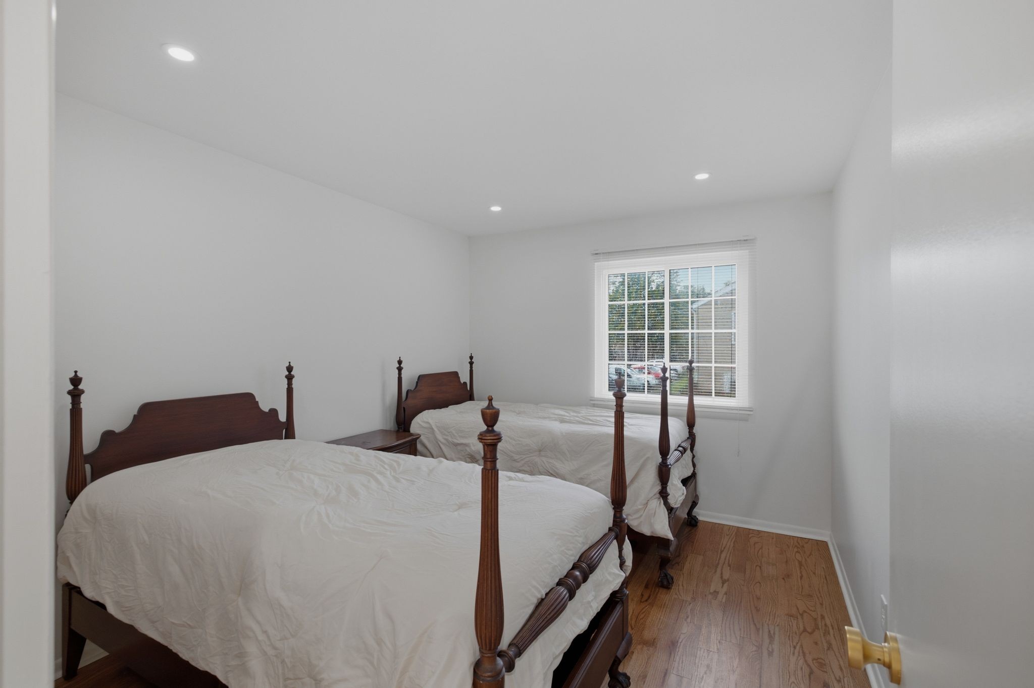 1408 Granville Rd