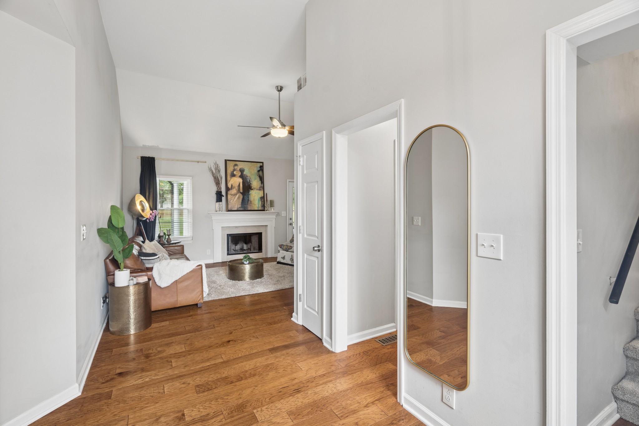 176 Crestfield Pl