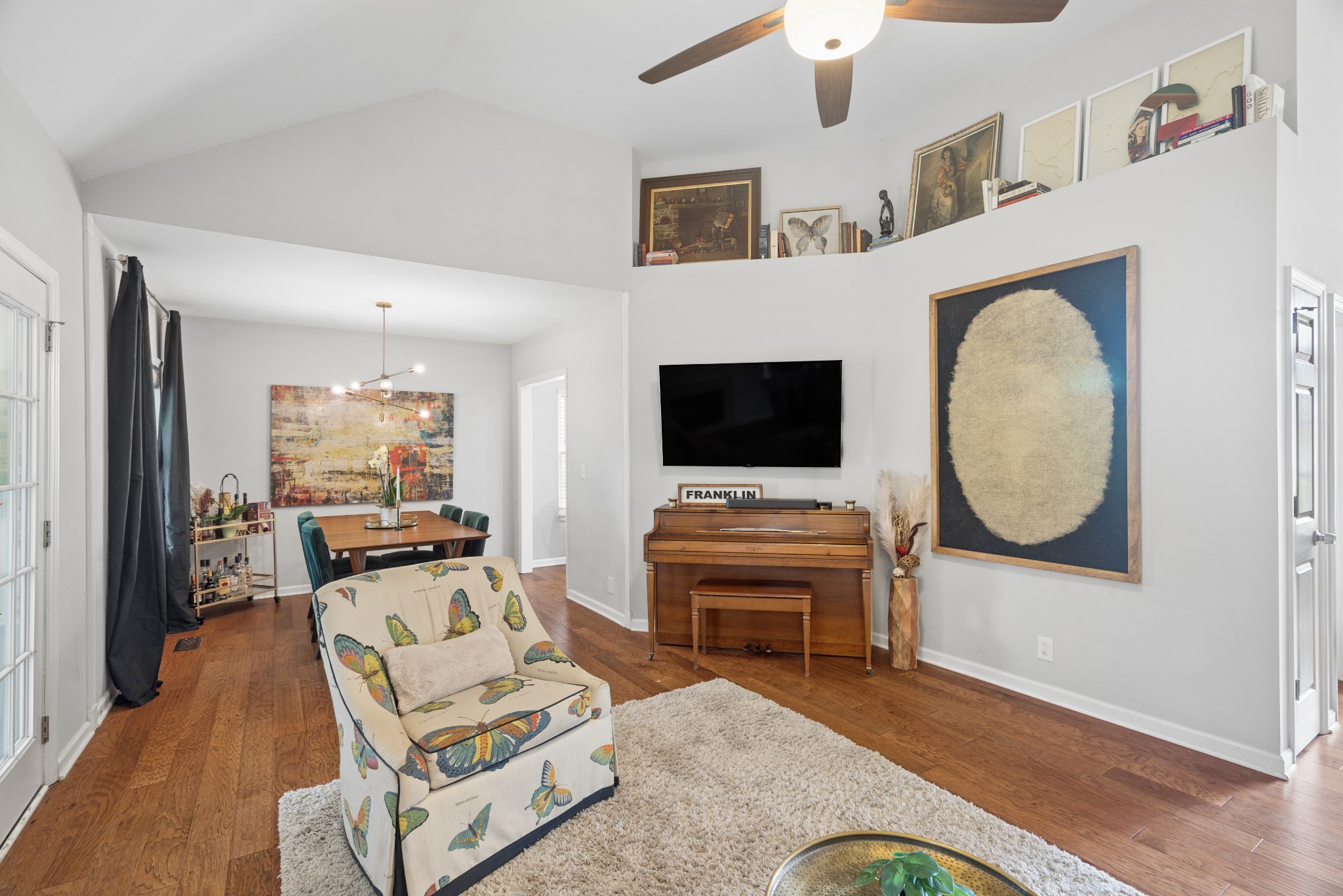176 Crestfield Pl