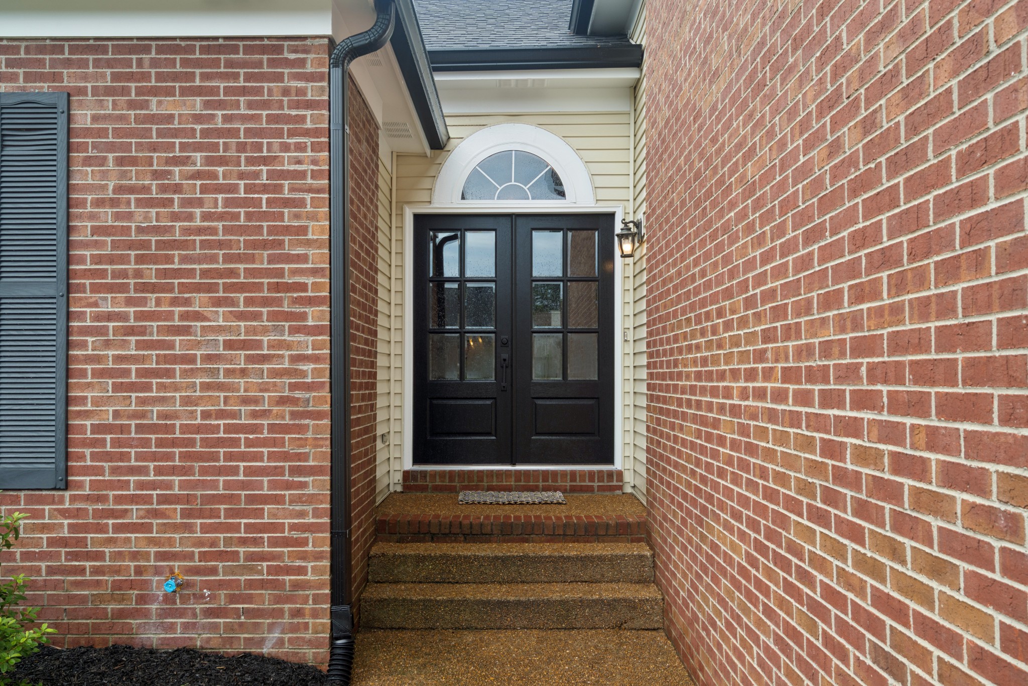 176 Crestfield Pl