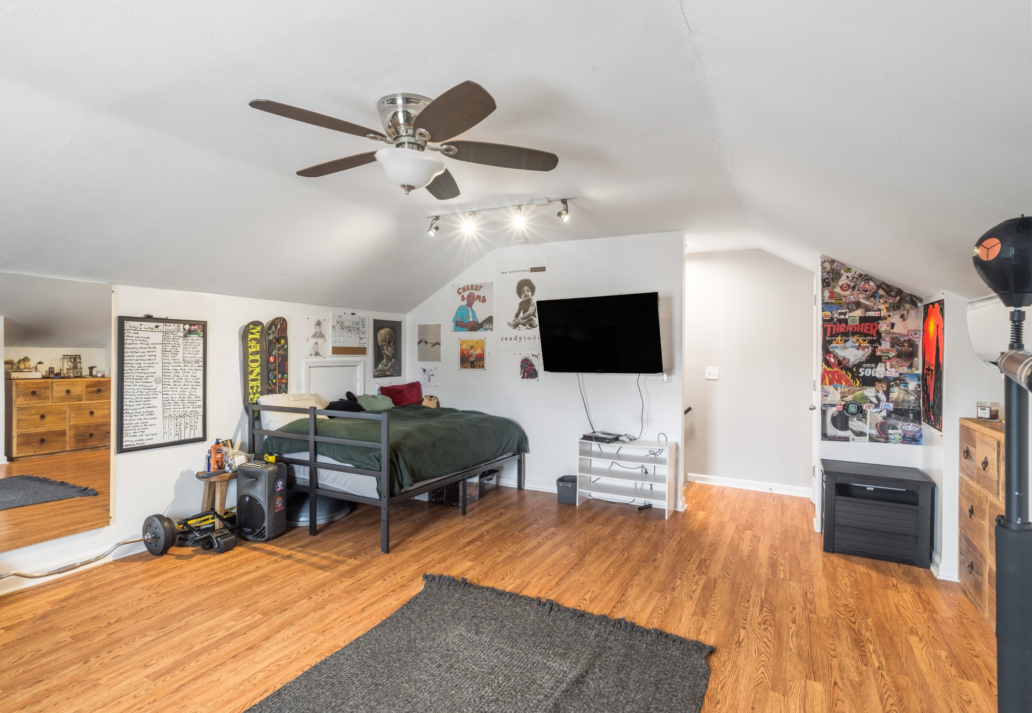 176 Crestfield Pl