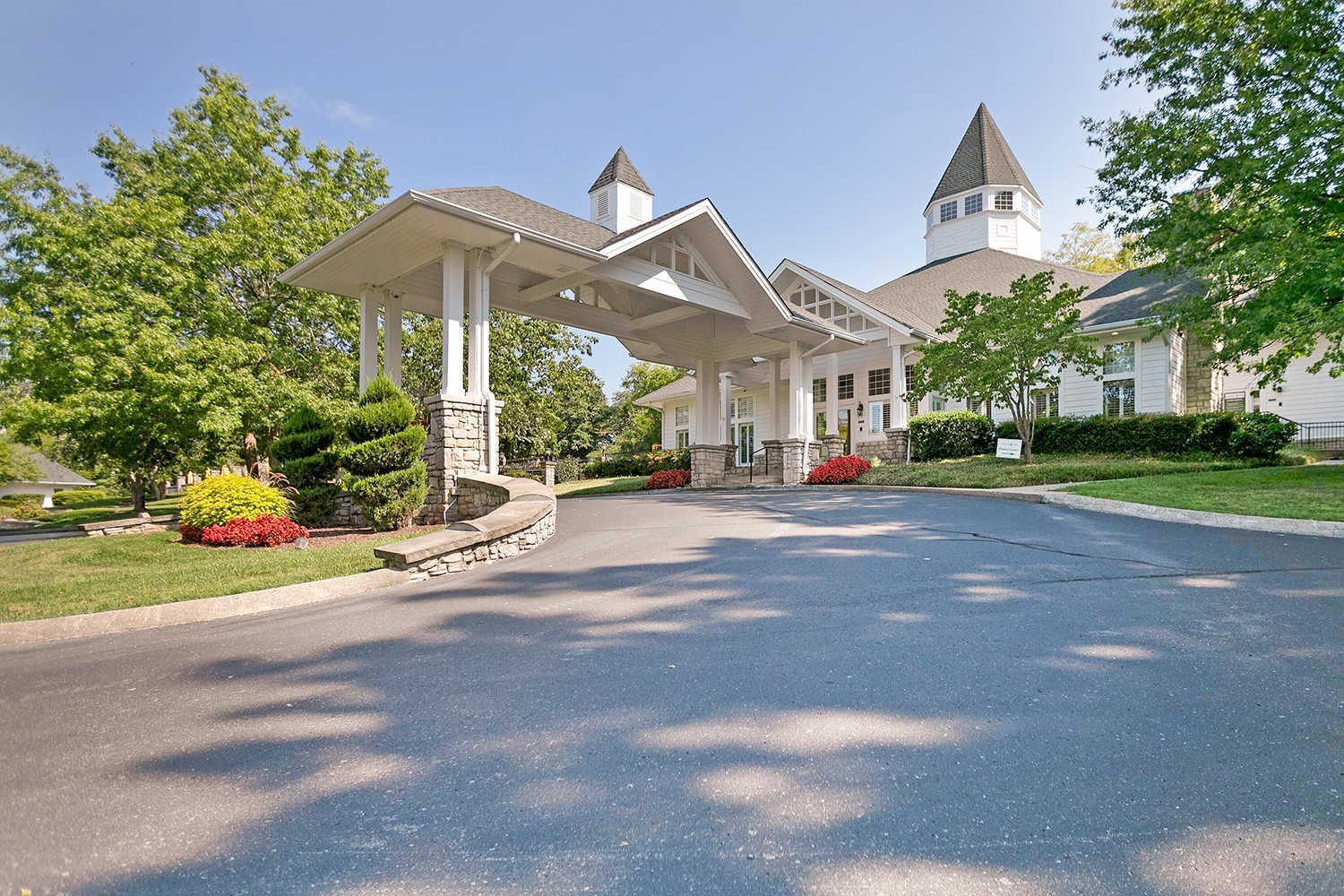 176 Crestfield Pl