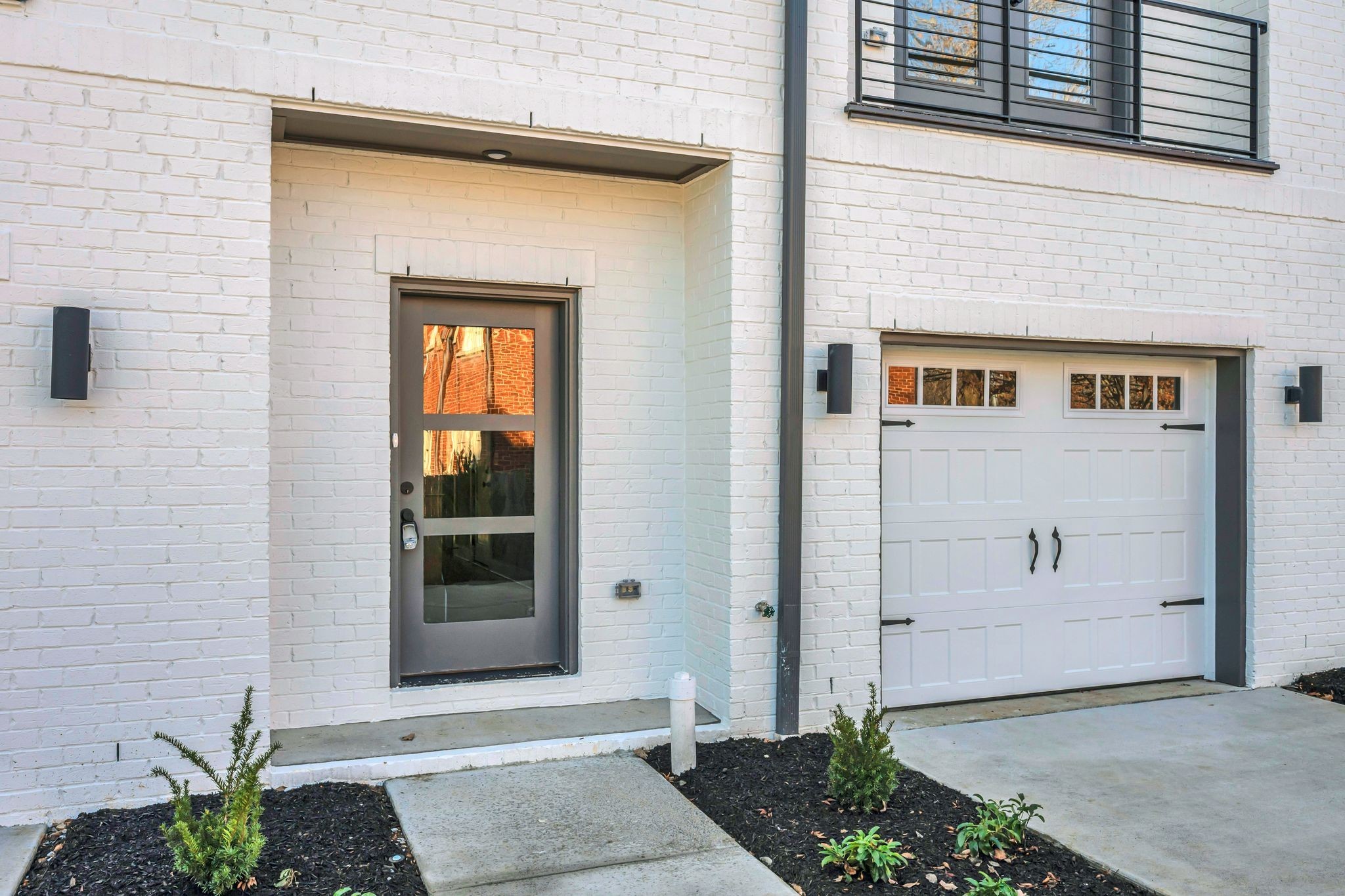 520 N Maple St Unit: 2