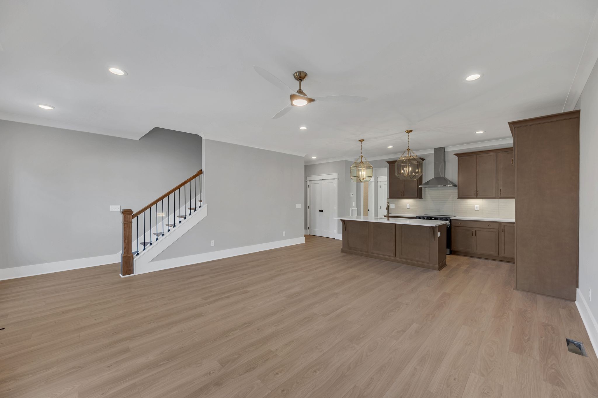 520 N Maple St Unit: 2