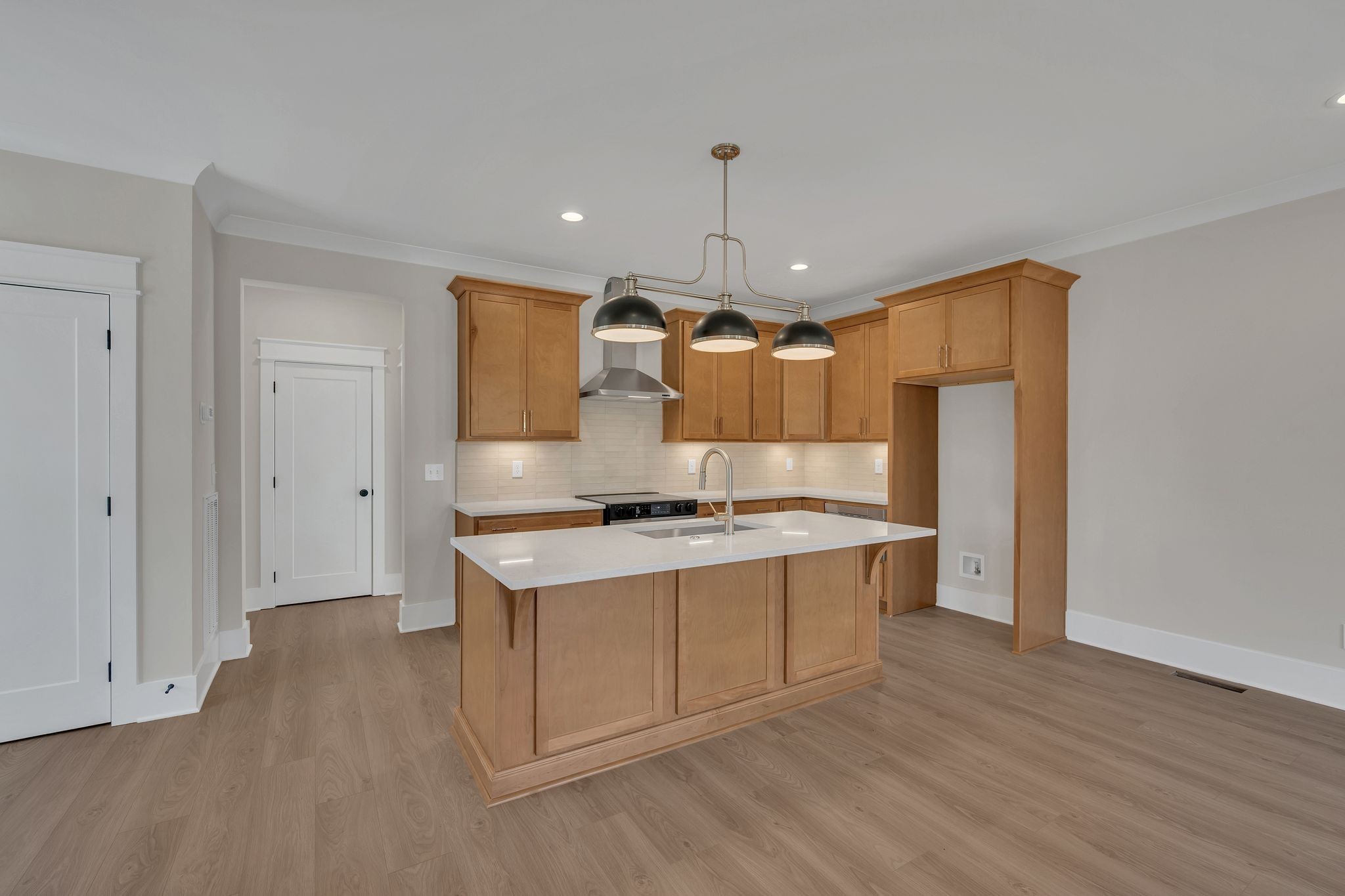 520 N Maple St Unit: 3