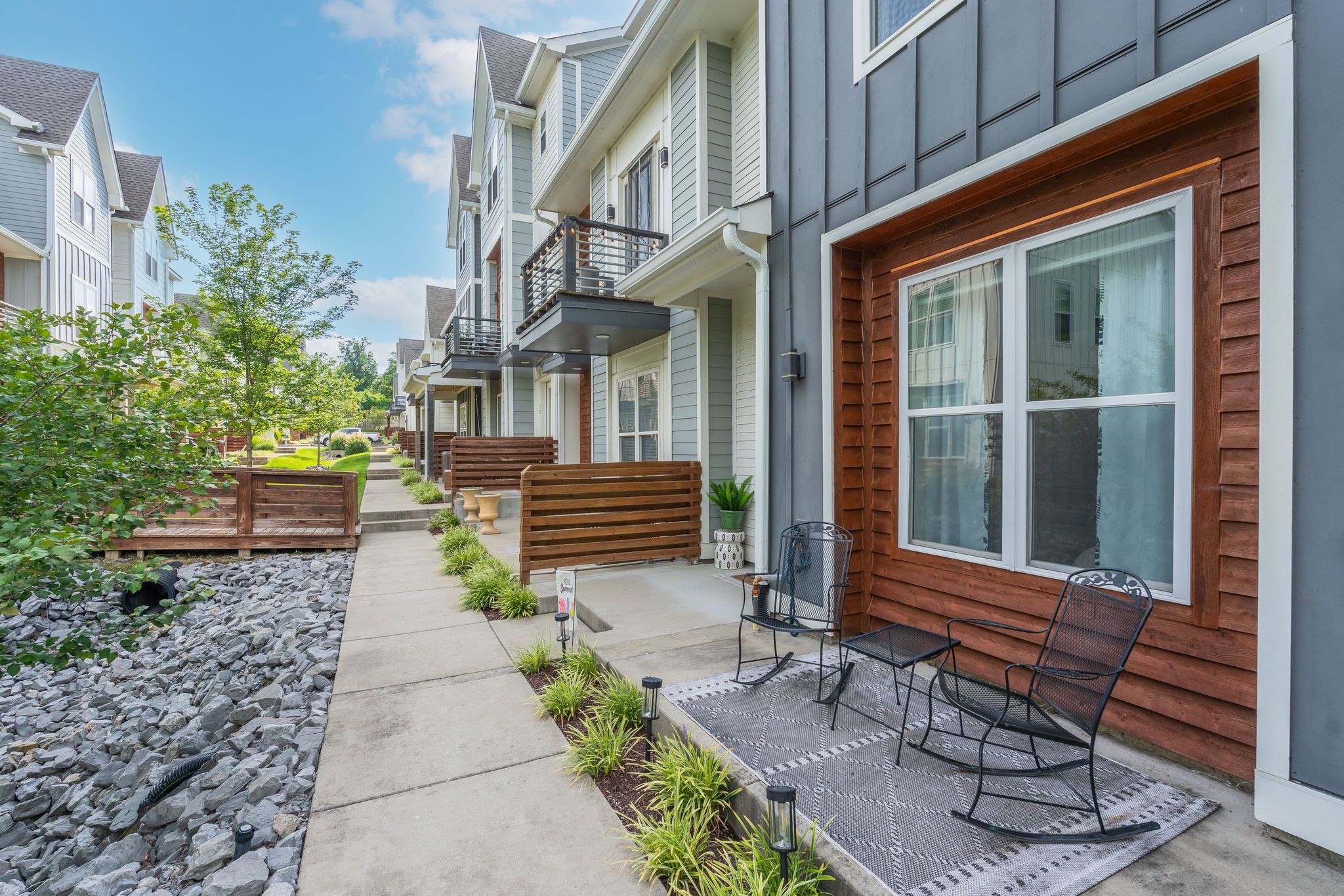 700 James Ave Unit: 17