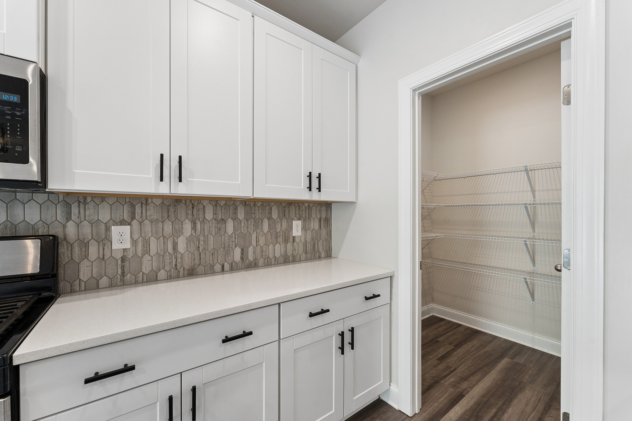 4030 Arrowleaf Ln