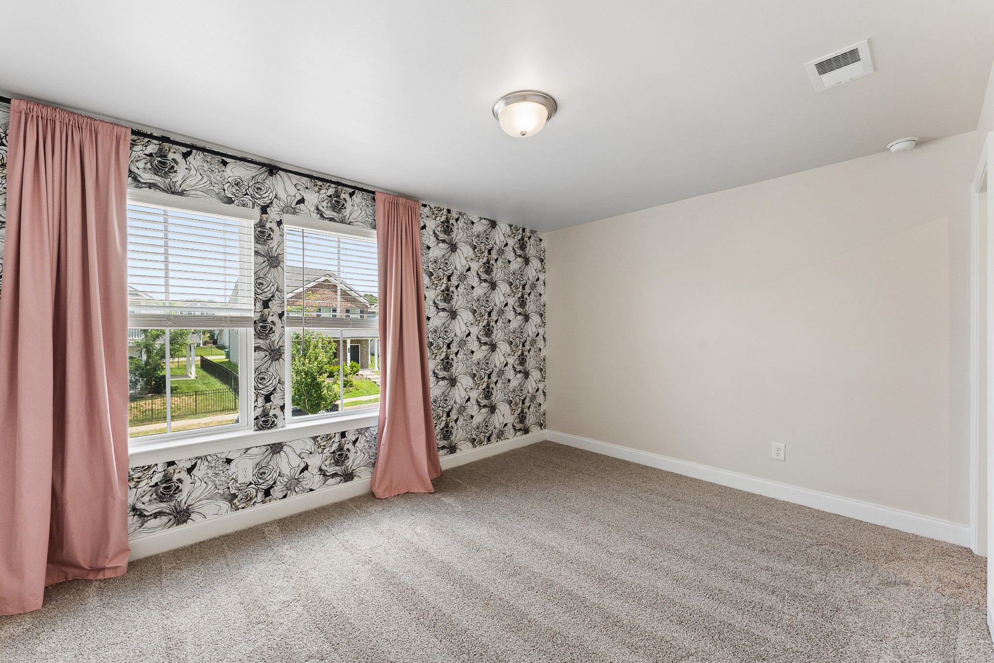 4030 Arrowleaf Ln