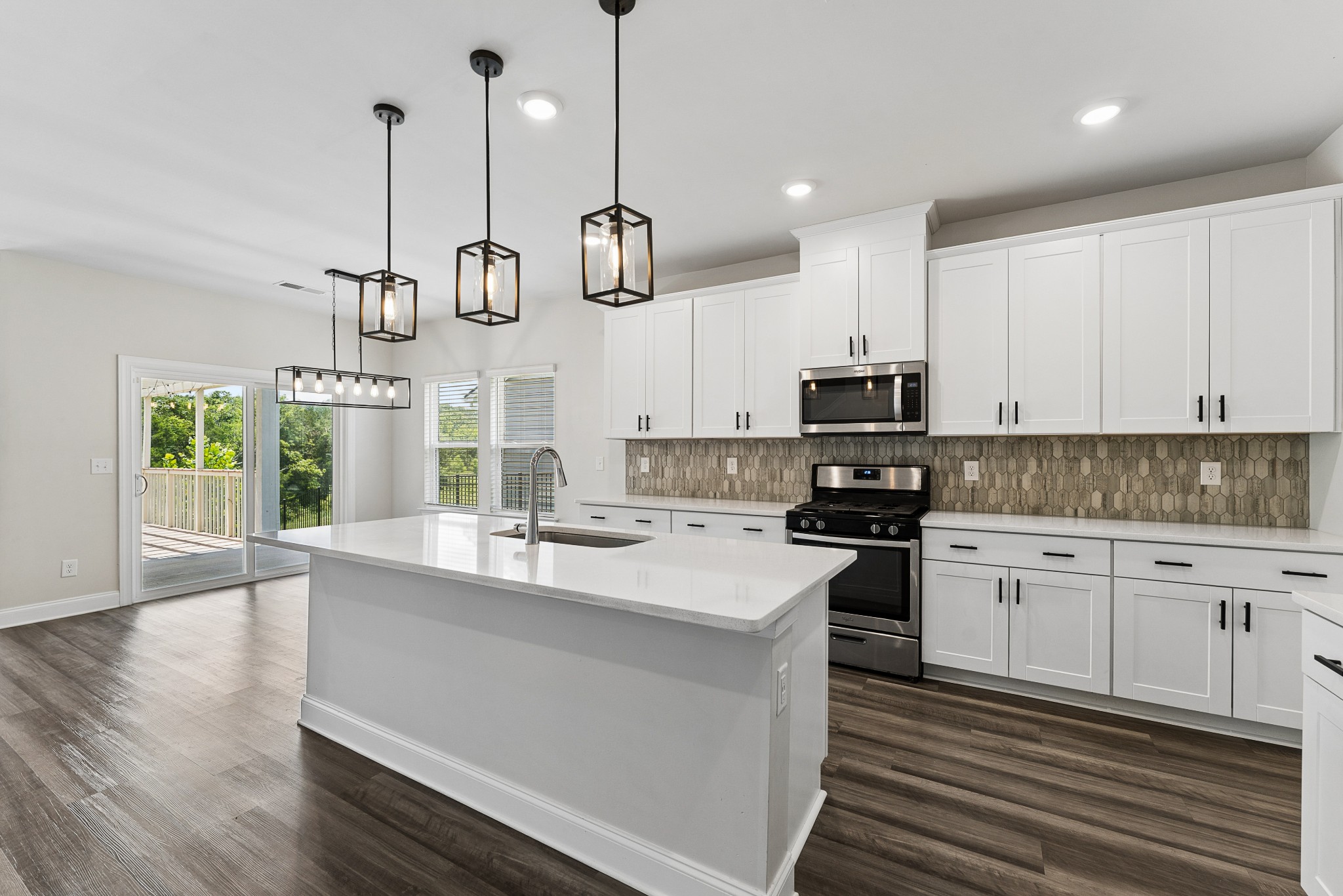 4030 Arrowleaf Ln