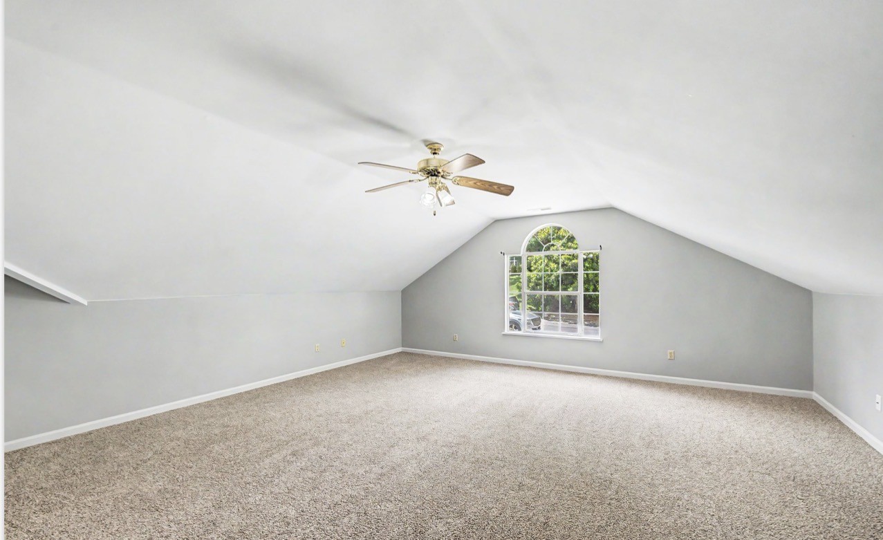 629 Magnolia Ln