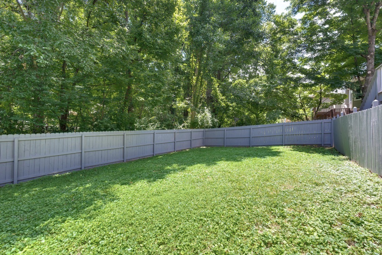 629 Magnolia Ln
