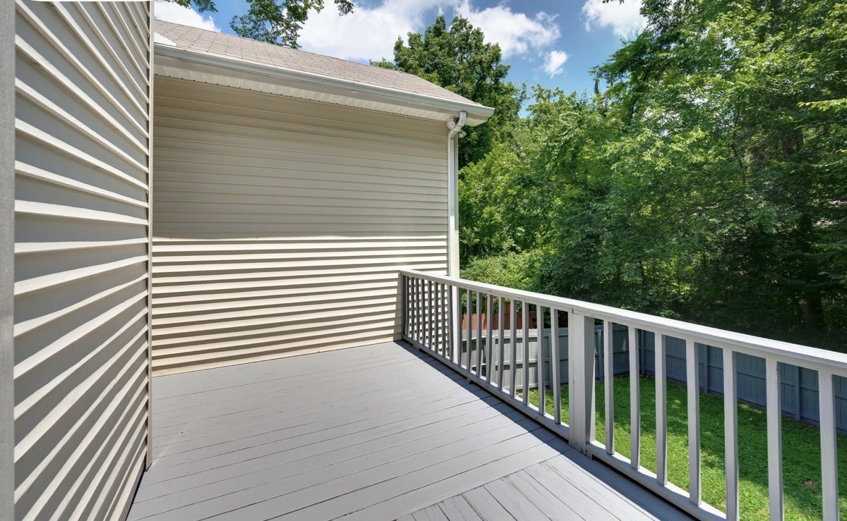 629 Magnolia Ln