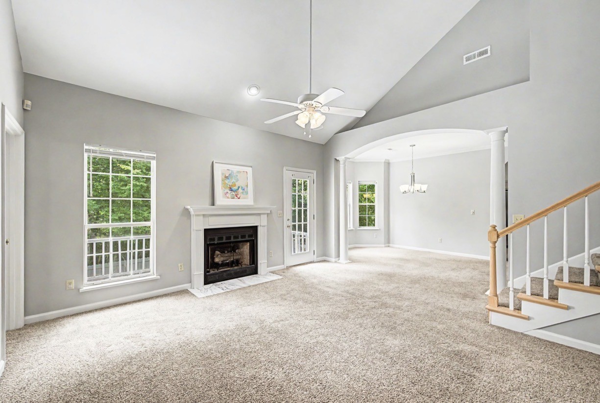 629 Magnolia Ln
