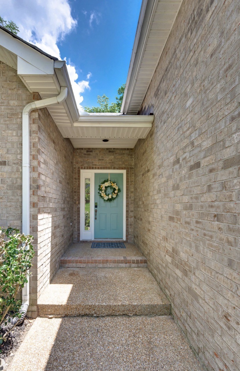 629 Magnolia Ln