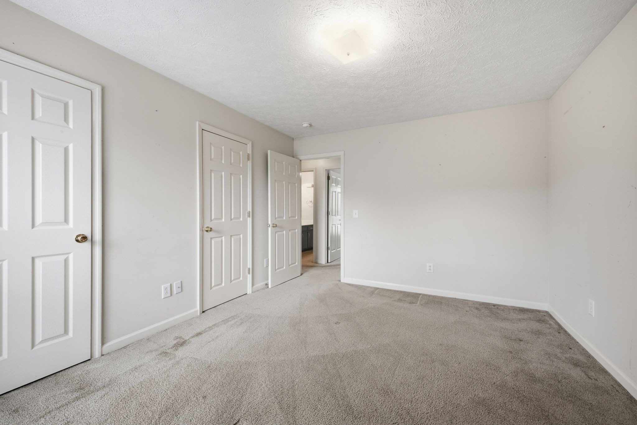 3011 Potts Xing