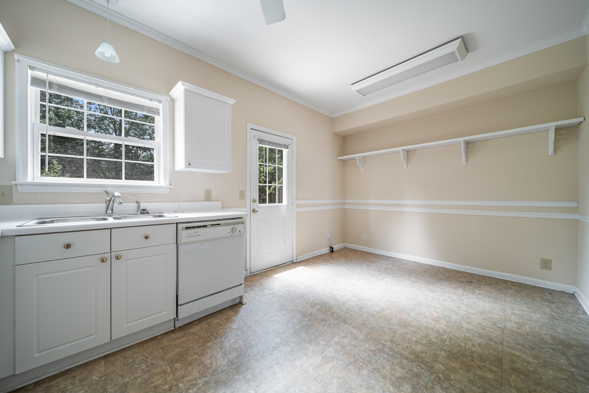 2121 Highway 12 S Unit: 54